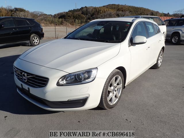 Used 2014 VOLVO V60 T4 SE/DBA-FB4164T for Sale CB696418 - BE FORWARD