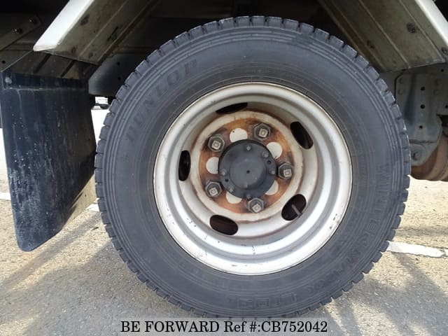 2012 HINO DUTRO image 11