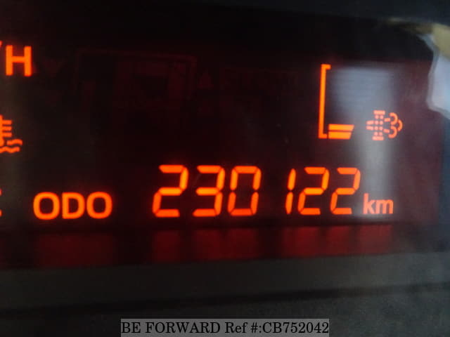 2012 HINO DUTRO image 27