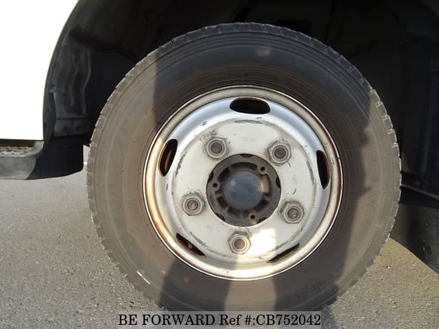 2012 HINO DUTRO image 9