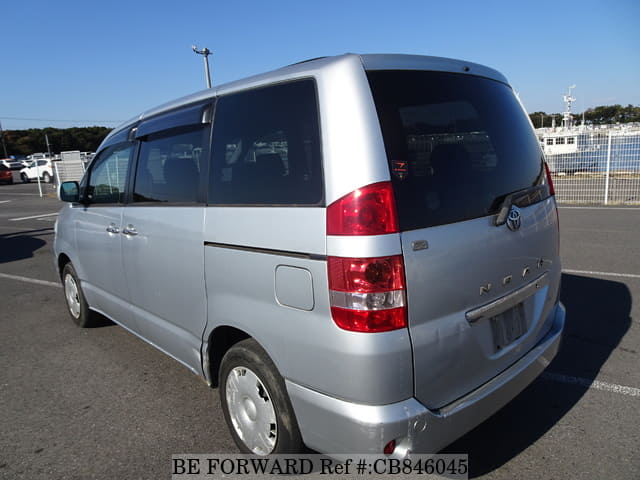 2003 TOYOTA Noah TA-AZR60G AZR60-0167292