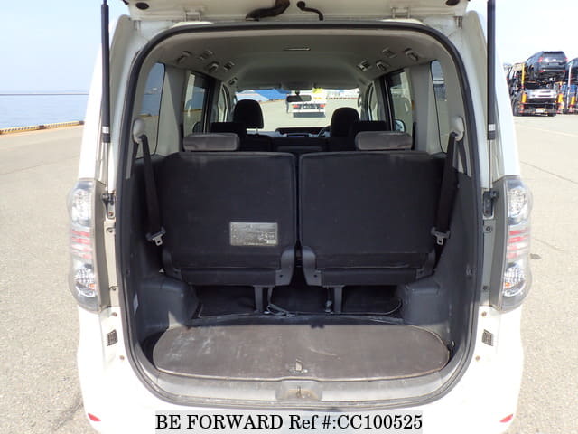 2009 TOYOTA VOXY X image 30