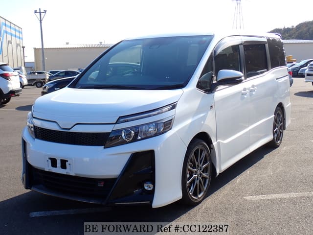 Used 2019 TOYOTA VOXY ZS GR SPORT/DBA-ZRR80W for Sale CC122387