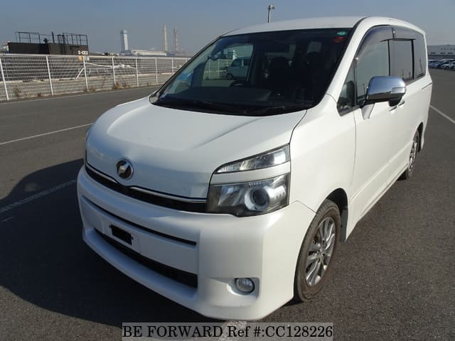 Used 2013 TOYOTA VOXY ZS KIRAMEKI 2/DBA-ZRR70W for Sale CC128226