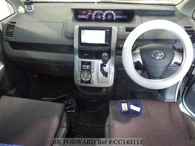 2009 TOYOTA VOXY ZS KIRAMEKI image 3
