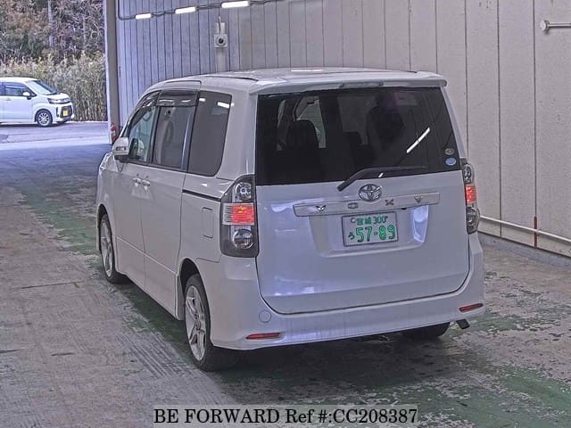 2009 TOYOTA VOXY Z image 2