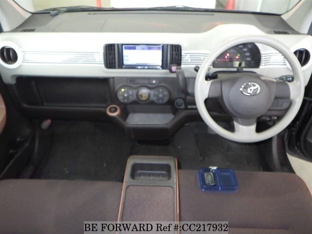 2011 TOYOTA PASSO PLUS HANA APRICOT COLLECTION image 3