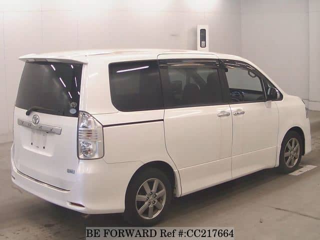 2009 TOYOTA VOXY ZS KIRAMEKI 2