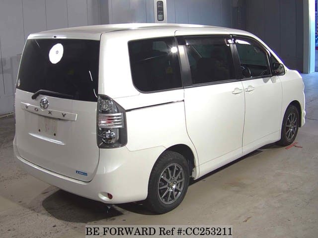 2009 TOYOTA VOXY X image 2