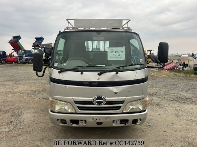 2008 HINO DUTRO image 12