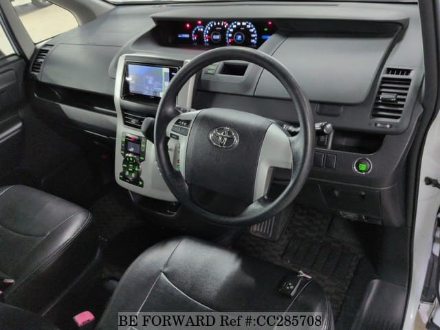 2012 TOYOTA VOXY X L EDITION image 4