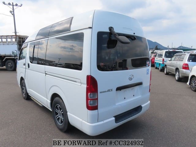 2005 TOYOTA Regiusace Van CBF-TRH200K TRH200-0014355