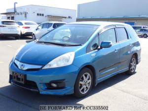 Used 2012 HONDA FIT SHUTTLE HYBRID NAVI PREMIUM SELECTION/DAA-GP2