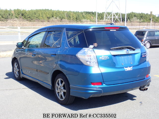 Used 2012 HONDA FIT SHUTTLE HYBRID NAVI PREMIUM SELECTION/DAA-GP2