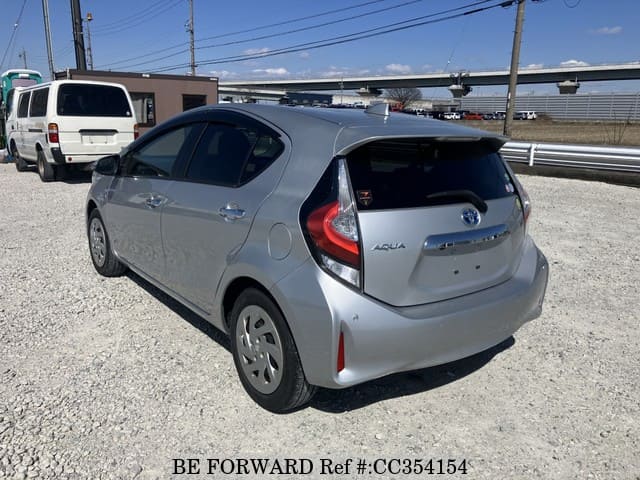 2018 TOYOTA Aqua DAA-NHP10 NHP10-2603805