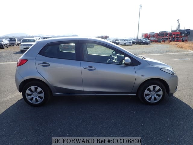 2011 MAZDA DEMIO 13C SMART EDITION image 6