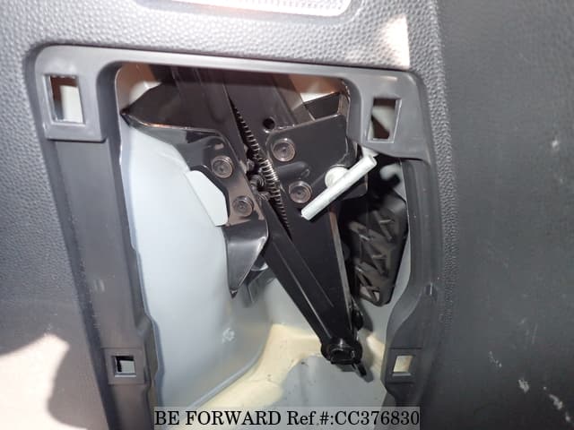 2011 MAZDA DEMIO 13C SMART EDITION image 30