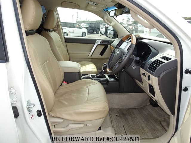 2018 TOYOTA LAND CRUISER PRADO TX image 25