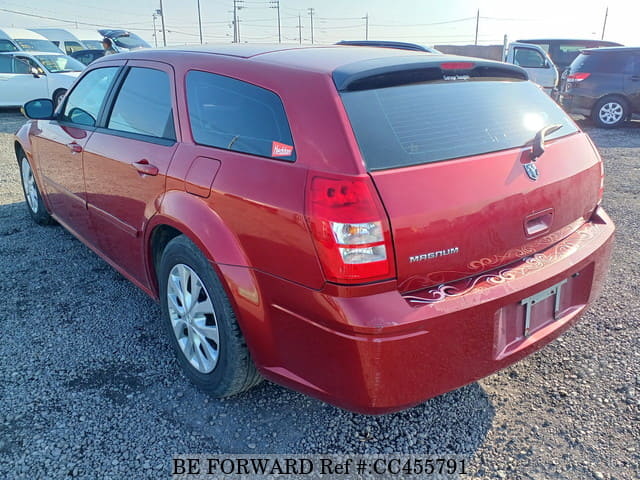 2006 DODGE MAGNUM image 3