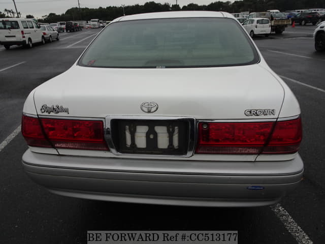 2001 TOYOTA CROWN ROYAL SALOON image 4
