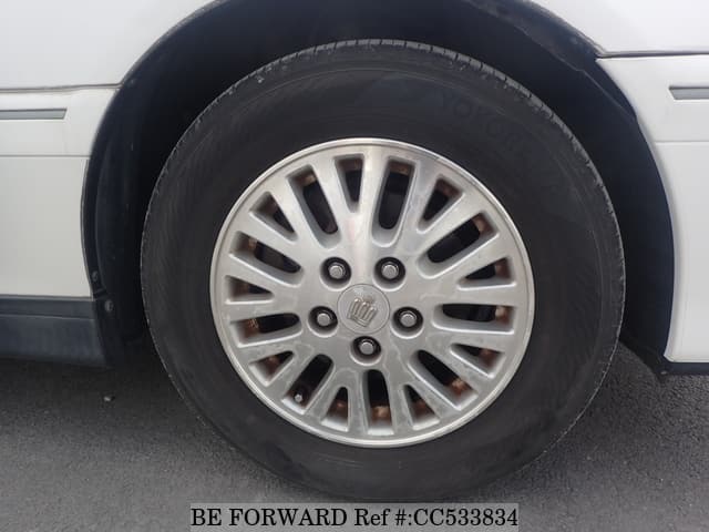 2001 TOYOTA CROWN ROYAL SALOON image 12