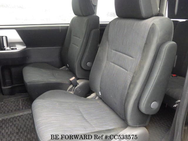 2012 TOYOTA VOXY Z image 28