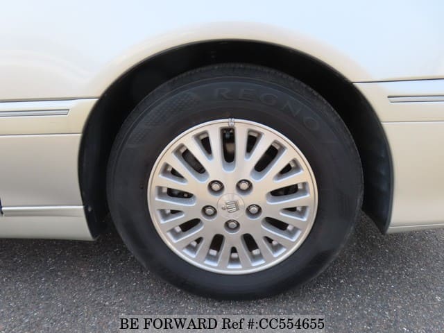 2001 TOYOTA CROWN ROYAL SALOON image 12