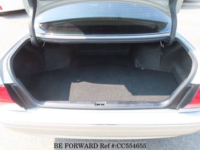 2001 TOYOTA CROWN ROYAL SALOON image 29