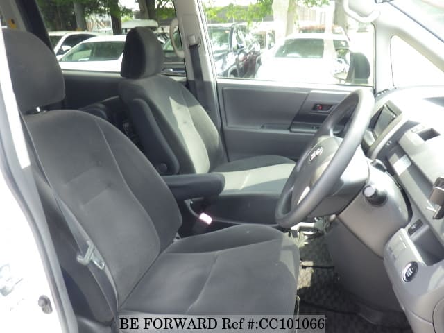 2009 TOYOTA VOXY X L EDITION image 25