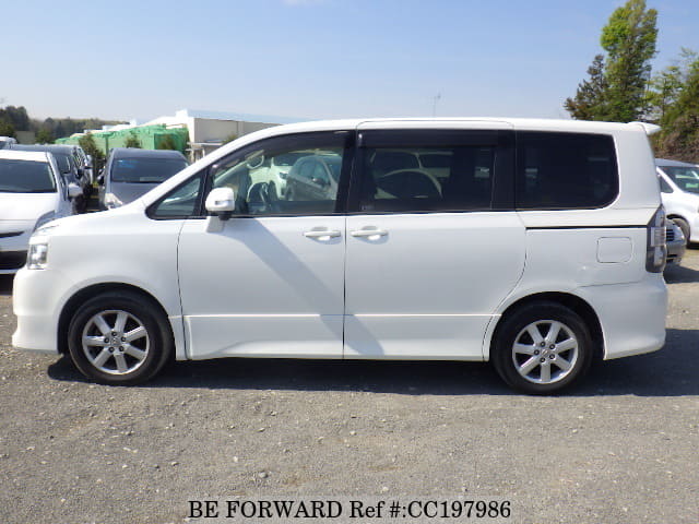 2009 TOYOTA VOXY Z image 2