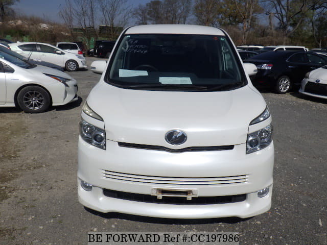 2009 TOYOTA VOXY Z image 8