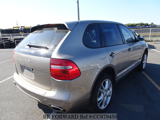 2007 PORSCHE CAYENNE S image 5