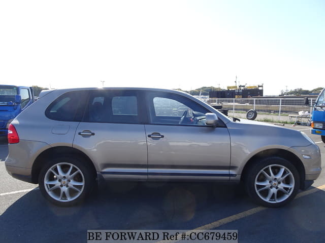 2007 PORSCHE CAYENNE S image 6