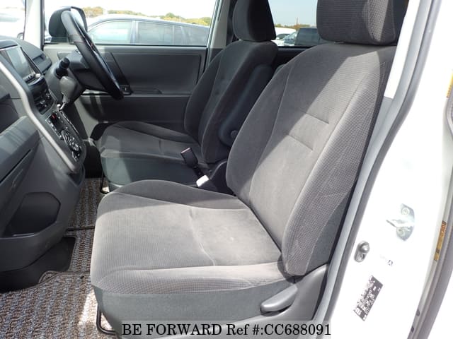 2009 TOYOTA VOXY X L EDITION image 26