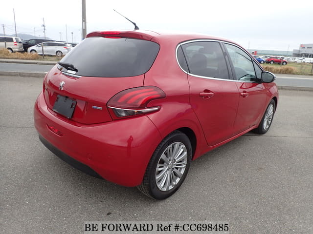 2016 PEUGEOT 208 ALLURE image 5