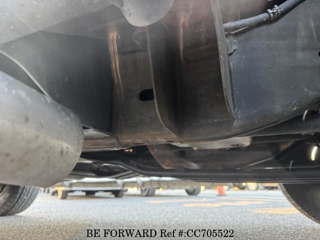 2005 HUMMER H2 image 23