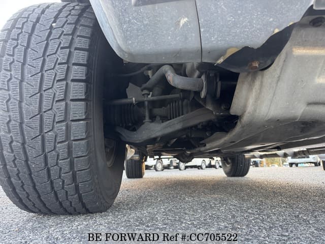 2005 HUMMER H2 image 13