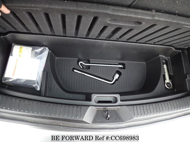 2016 MAZDA PREMACY image 30