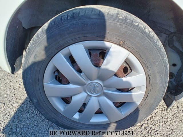 2009 TOYOTA VITZ image 11