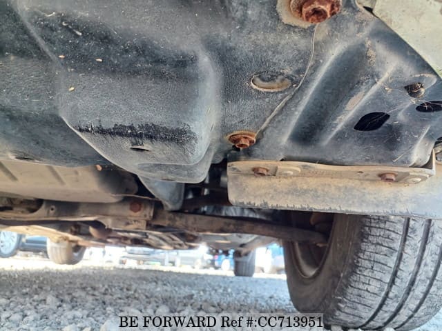 2009 TOYOTA VITZ image 14