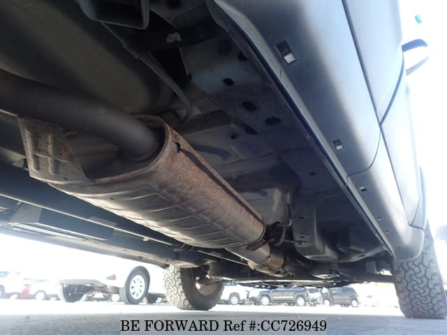 2005 FORD ESCAPE XLT image 22