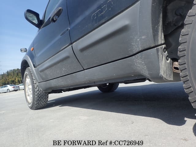 2005 FORD ESCAPE XLT image 19