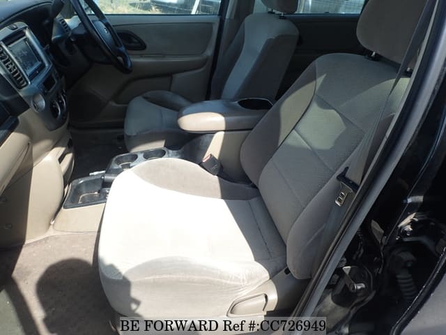 2005 FORD ESCAPE XLT image 26