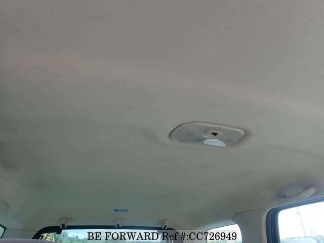 2005 FORD ESCAPE XLT image 24