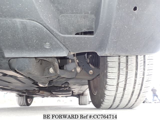 2010 PORSCHE CAYENNE image 14