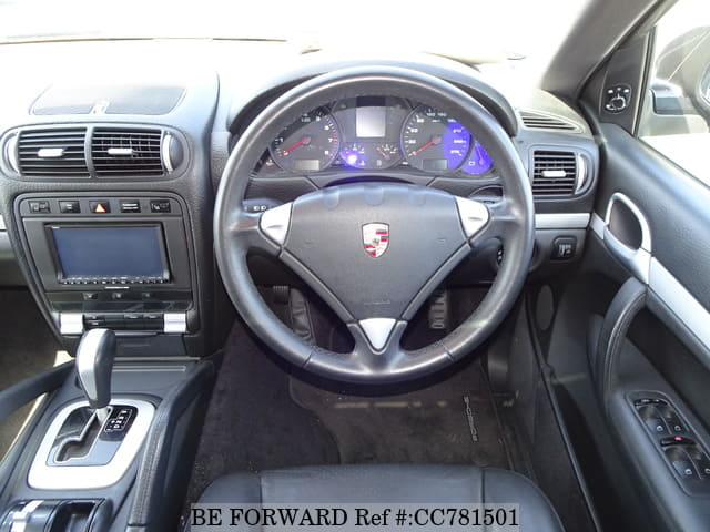 2009 PORSCHE CAYENNE image 29