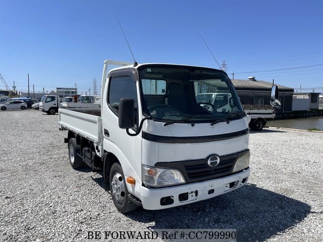 2010 HINO DUTRO image 7