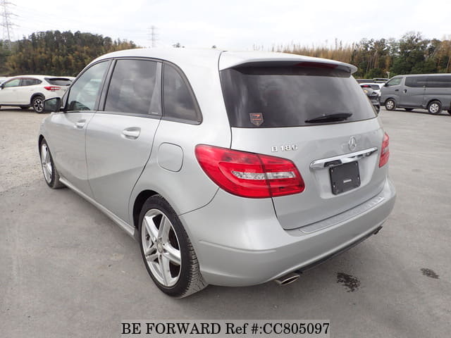 2012 MERCEDES-BENZ B-CLASS B180 BE SPORTS NIGHT PKG image 3