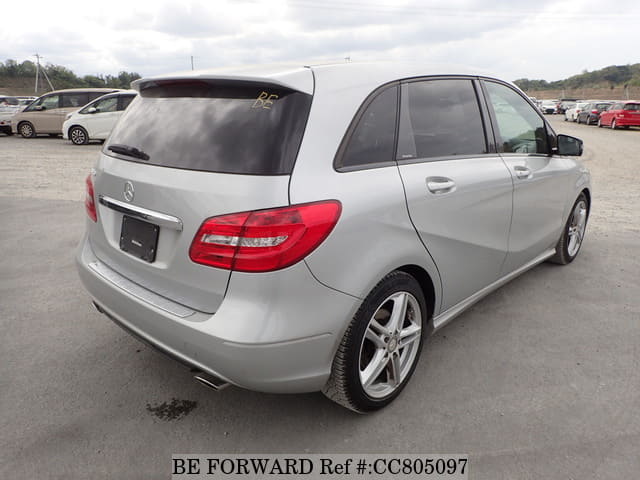 2012 MERCEDES-BENZ B-CLASS B180 BE SPORTS NIGHT PKG image 5