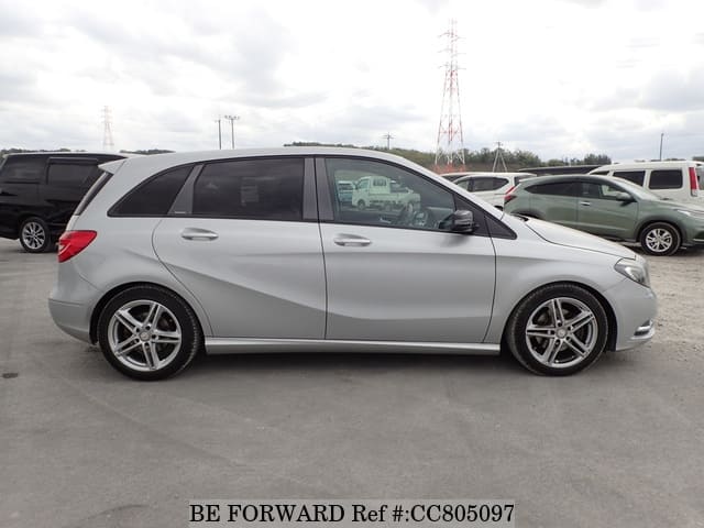 2012 MERCEDES-BENZ B-CLASS B180 BE SPORTS NIGHT PKG image 6
